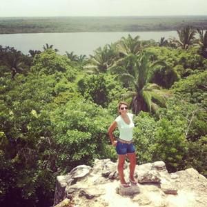 Meet your Posher, Victoria